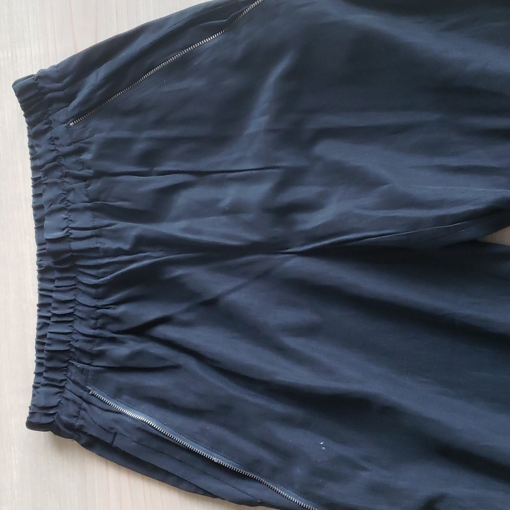 Joggers - Picture 5 of 8